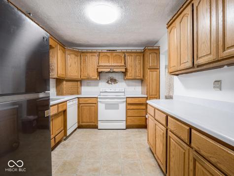 2326 E Banta Road Indianapolis IN 46227