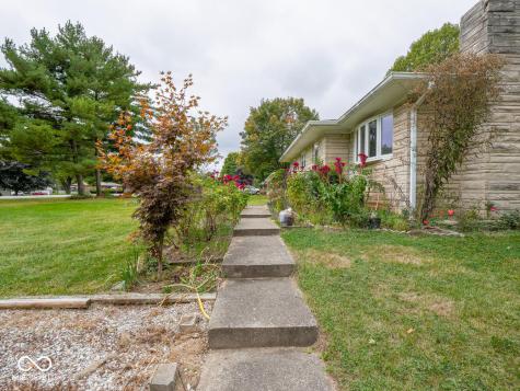 2326 E Banta Road Indianapolis IN 46227