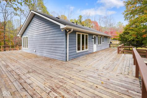 2275 Twinlake Drive Morgantown IN 46160
