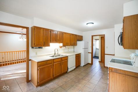 2275 Twinlake Drive Morgantown IN 46160