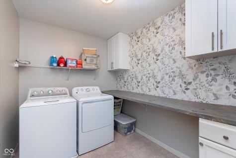 6664 Kara Lane Brownsburg IN 46112