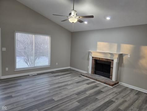 7438 Deville Court Indianapolis IN 46256