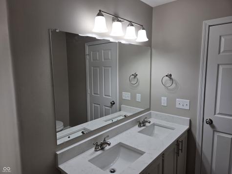 7438 Deville Court Indianapolis IN 46256