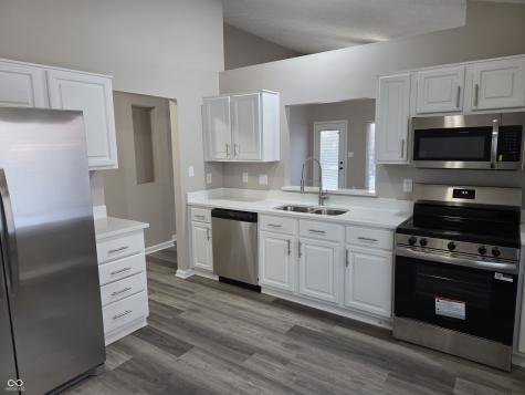 7438 Deville Court Indianapolis IN 46256