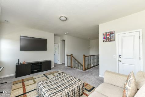 18313 Edinbrook Lane Westfield IN 46074