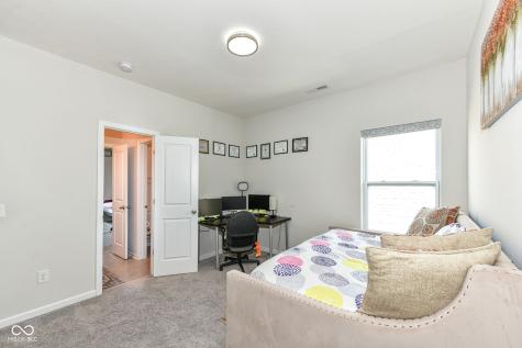 18313 Edinbrook Lane Westfield IN 46074