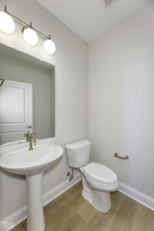 2412 N Keenan Circle Westfield IN 46074
