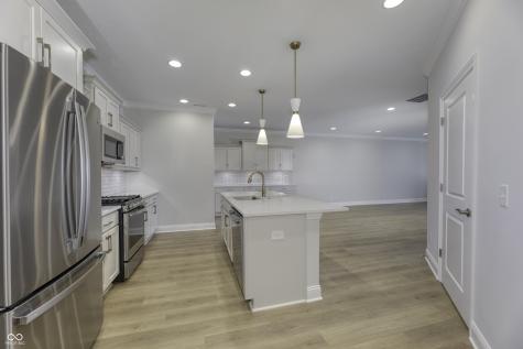 2412 N Keenan Circle Westfield IN 46074