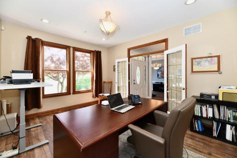 1708 Woodcroft Court Greenwood IN 46143