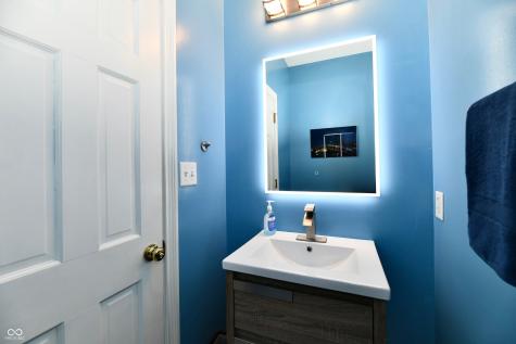 1708 Woodcroft Court Greenwood IN 46143