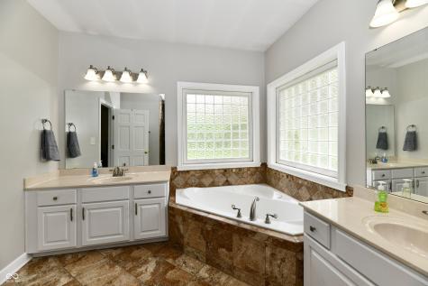 1708 Woodcroft Court Greenwood IN 46143