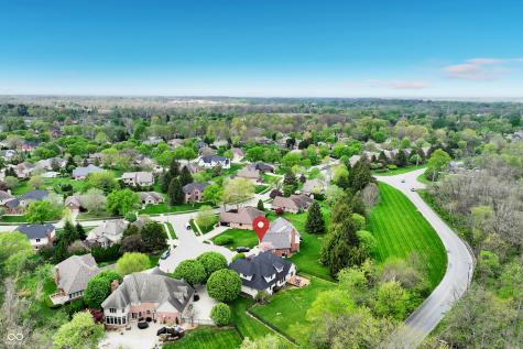 1708 Woodcroft Court Greenwood IN 46143