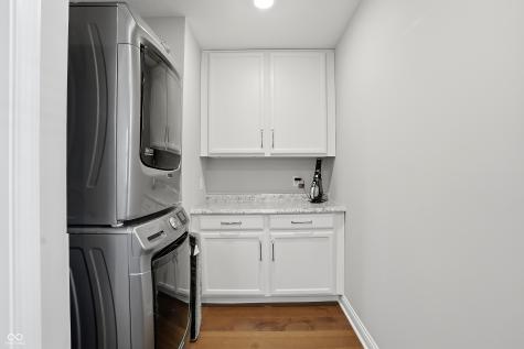 1240 Hillview Drive Franklin IN 46131