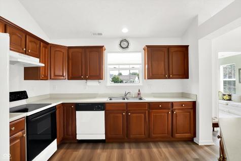 10712 Cardinal Circle Indianapolis IN 46231