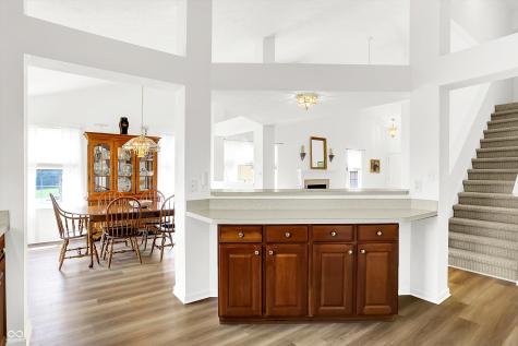 10712 Cardinal Circle Indianapolis IN 46231