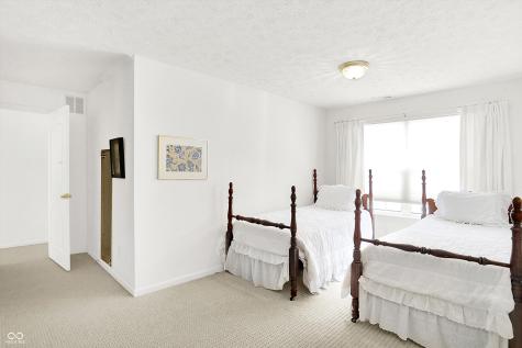 10712 Cardinal Circle Indianapolis IN 46231