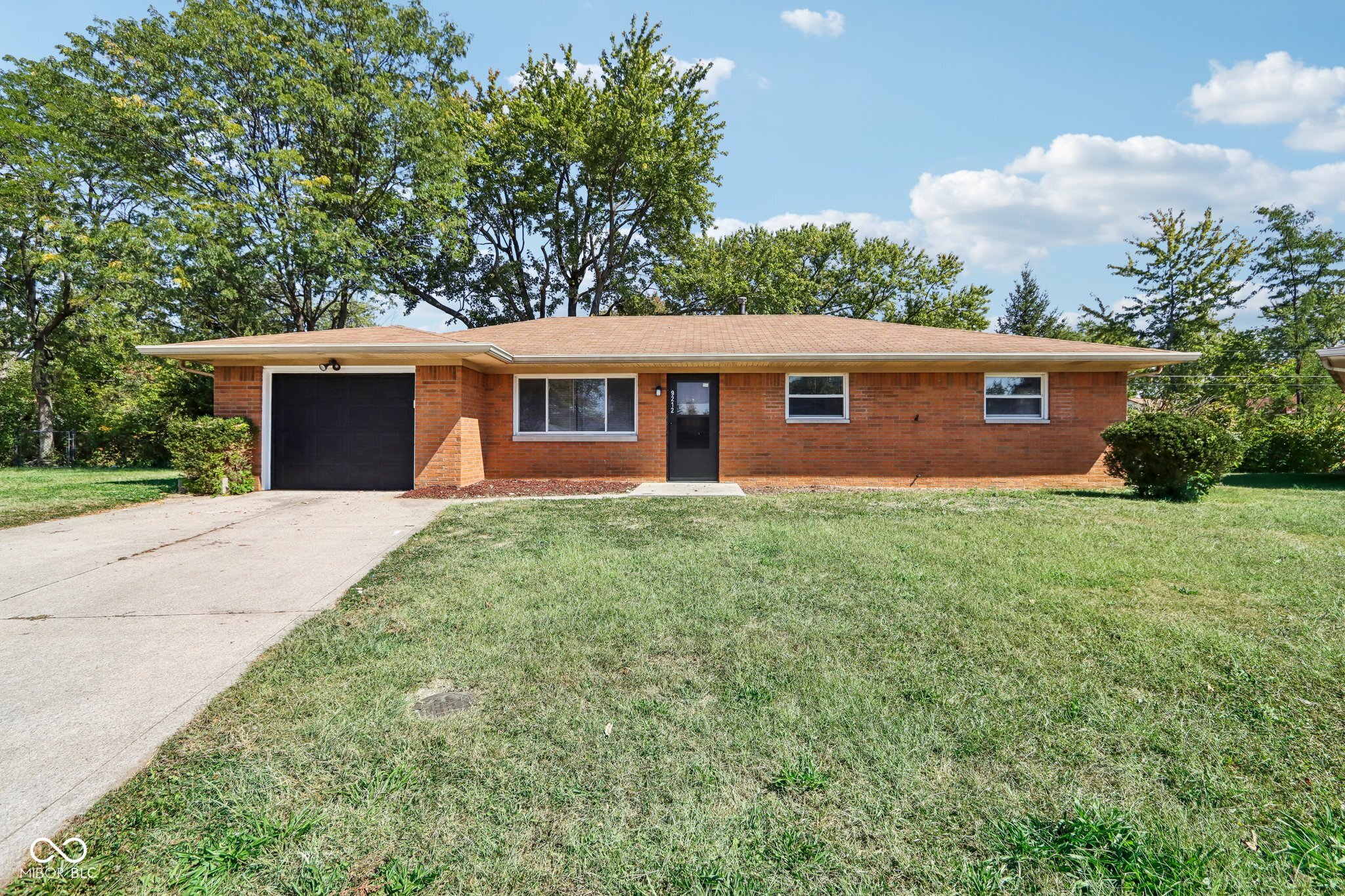 9212 Morning Star Court Indianapolis IN 46229