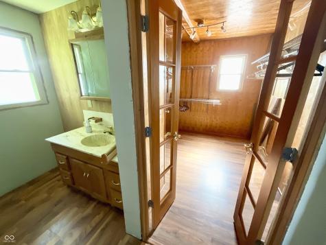 2621 Phillips Road Gosport IN 47433