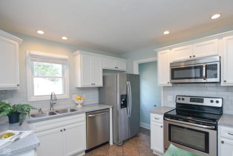 1138 Rosner Drive Indianapolis IN 46224