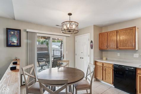8424 Southern Springs Way Indianapolis IN 46237