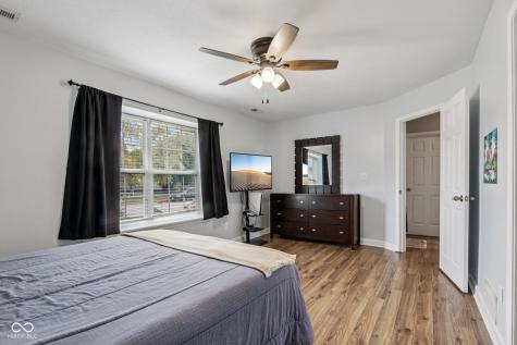 8424 Southern Springs Way Indianapolis IN 46237