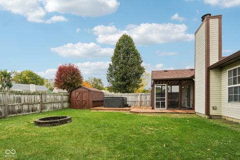 8424 Southern Springs Way Indianapolis IN 46237