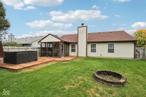 8424 Southern Springs Way Indianapolis IN 46237