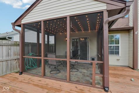 8424 Southern Springs Way Indianapolis IN 46237