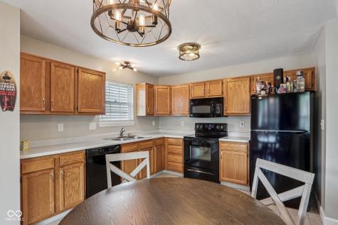 8424 Southern Springs Way Indianapolis IN 46237