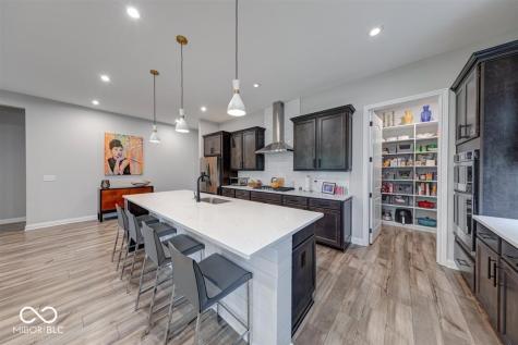 15818 Scher Drive Westfield IN 46074