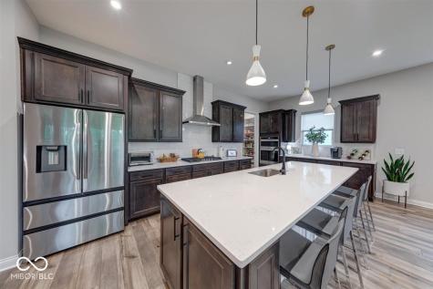 15818 Scher Drive Westfield IN 46074