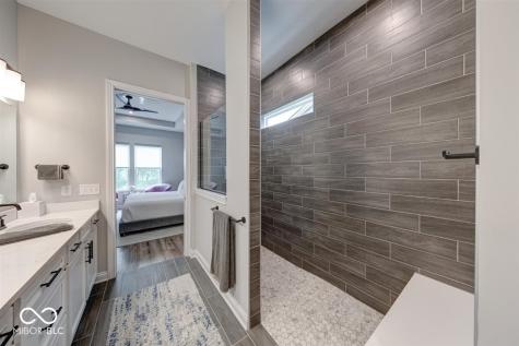 15818 Scher Drive Westfield IN 46074