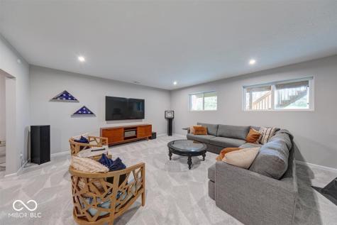 15818 Scher Drive Westfield IN 46074