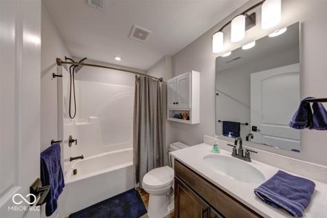 15818 Scher Drive Westfield IN 46074