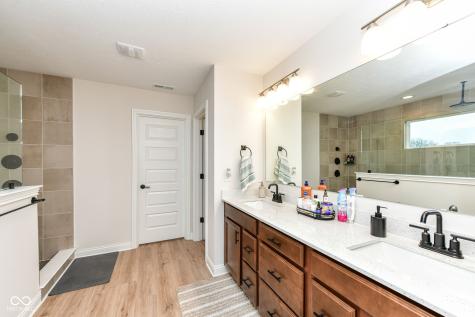 10545 Oak Bend Boulevard Indianapolis IN 46239