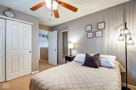 591 Scotch Pine Drive Greenwood IN 46143