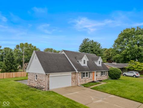 3232 Fairlawn Drive Columbus IN 47203
