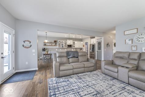 1458 Longleaf Street Avon IN 46123