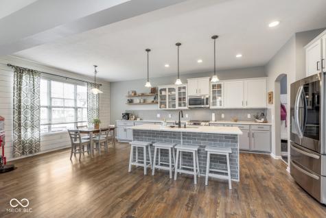 1458 Longleaf Street Avon IN 46123