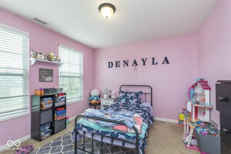 1458 Longleaf Street Avon IN 46123