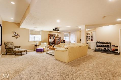 13139 Dumbarton Street Carmel IN 46032