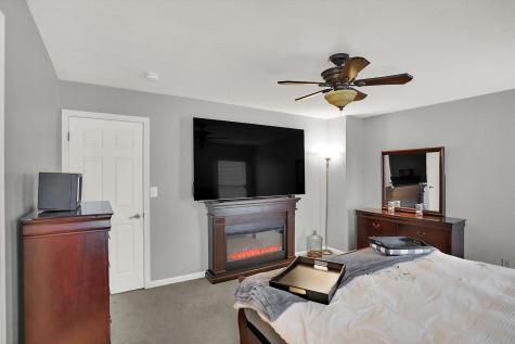 14057 Royalwood Drive Fishers IN 46037