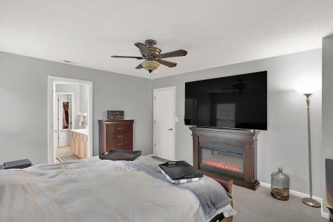 14057 Royalwood Drive Fishers IN 46037