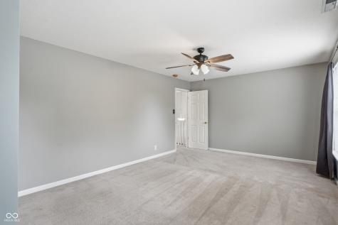 9220 N Coral Reef Road Mccordsville IN 46055