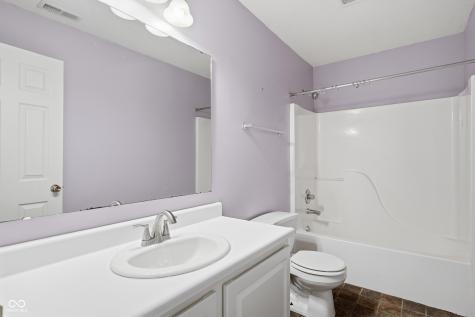 9220 N Coral Reef Road Mccordsville IN 46055