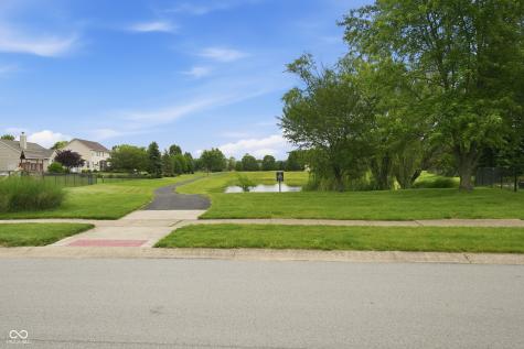 9220 N Coral Reef Road Mccordsville IN 46055