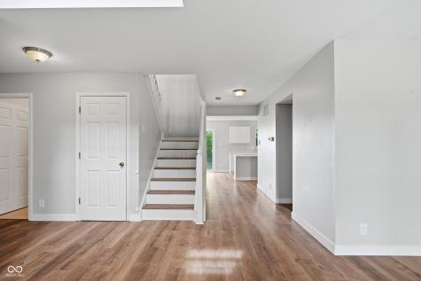 9220 N Coral Reef Road Mccordsville IN 46055
