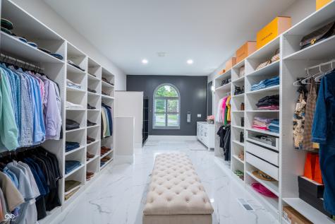 8703 Gordonshire Drive Indianapolis IN 46278
