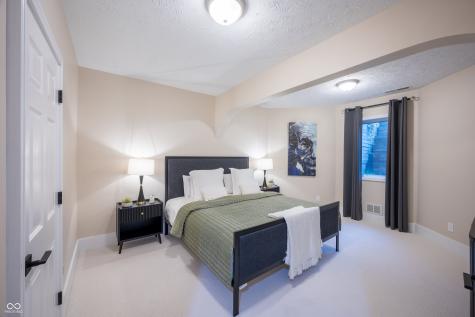 8703 Gordonshire Drive Indianapolis IN 46278