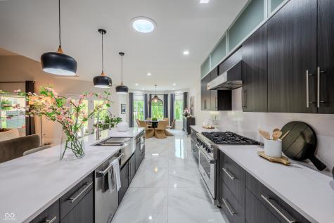 8703 Gordonshire Drive Indianapolis IN 46278